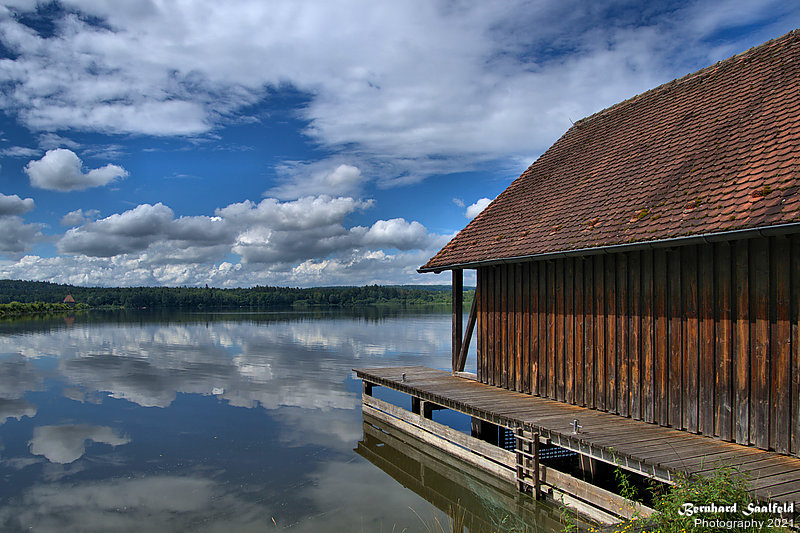 Bernhard Saalfeld - Bootshaus am Igelsbachsee